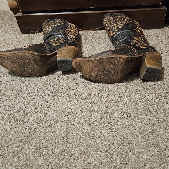 Corral boots - Picture 3 of 4